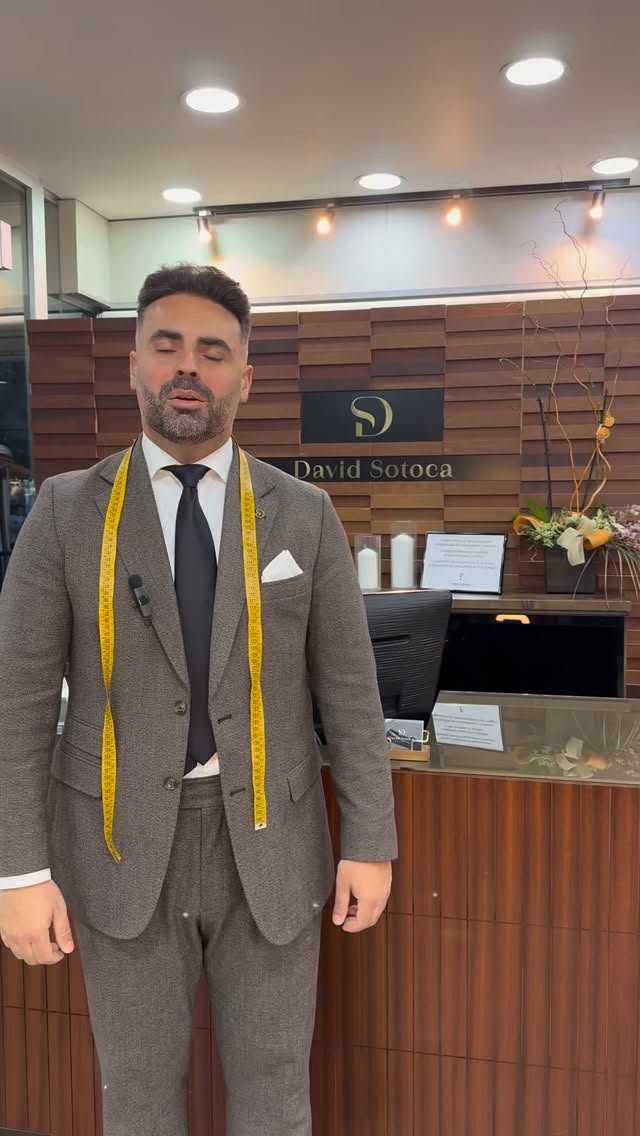 Hoy en #ZonaDeModa ponemos en foco a David Sotoca 👔Alta sastrería albaceteña que transforma....