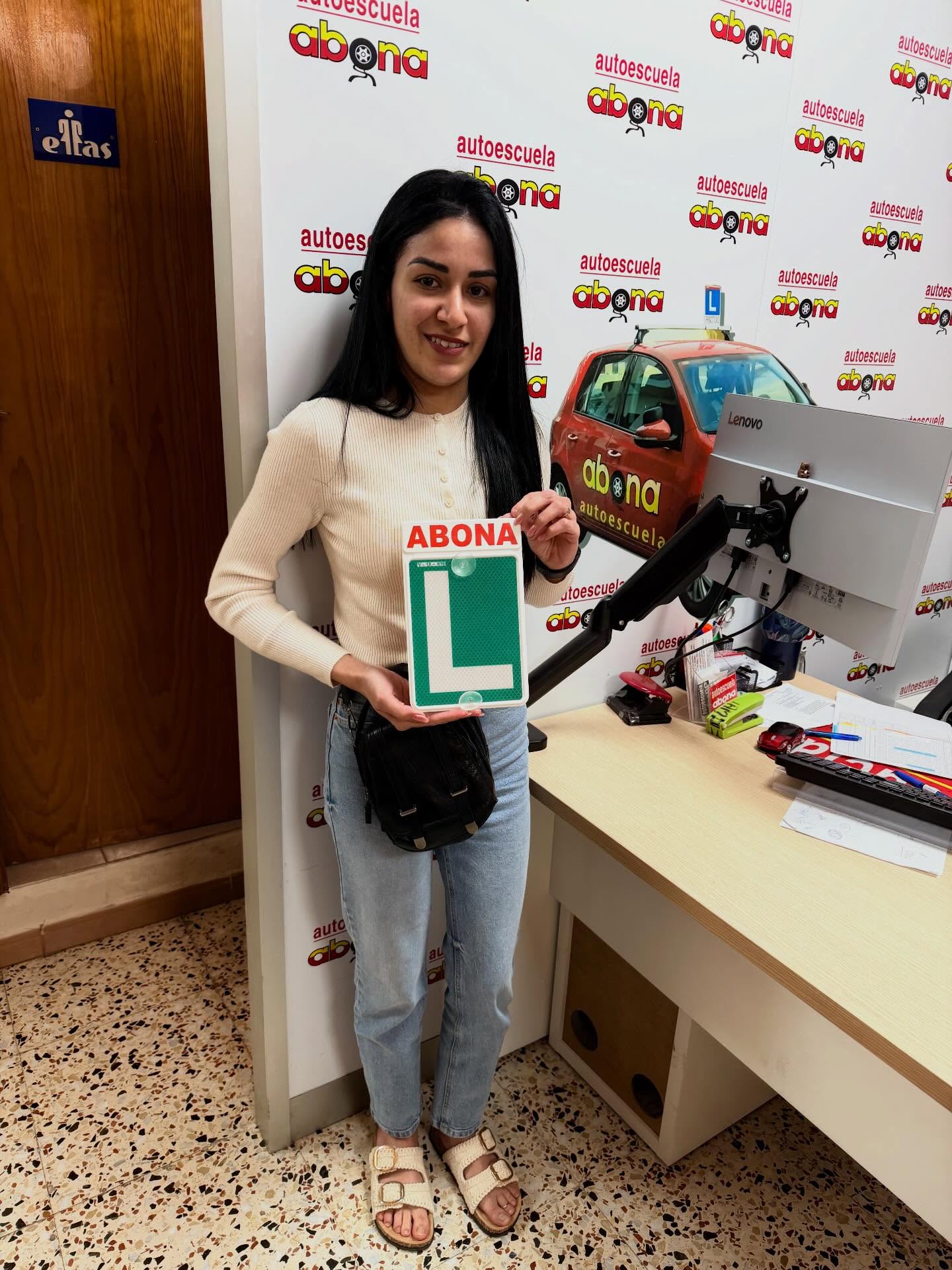 Muchísimas felicidades a nuestros nuevos conductores!!!
Ha sido un placer recorrer este camino juntos, nos vemos en la carretera 🚦 🚗 🚗