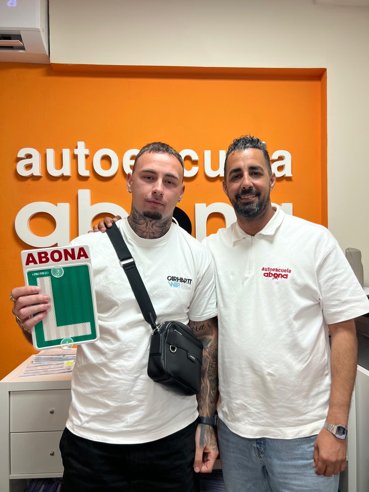 Muchísimas felicidades a nuestros nuevos conductores 👏👏
Ha sido un placer recorrer este camino juntos.
Nos vemos en la carretera 🚦 🚗 🚗